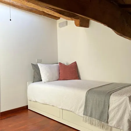 Domus Cerchio 19 - Affitti Brevi Italia Apartament *